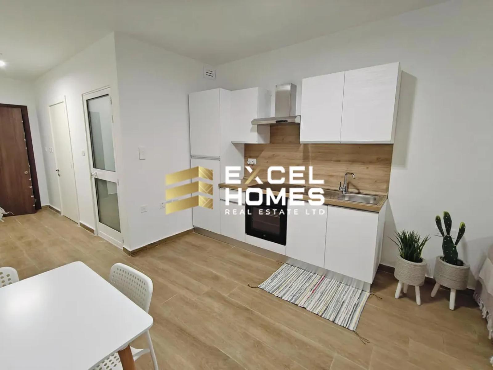 feedimg_rtq1g6851f5dezCov0B