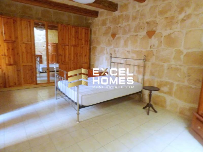 feedimg_kdftr452ag52fhYHJW9