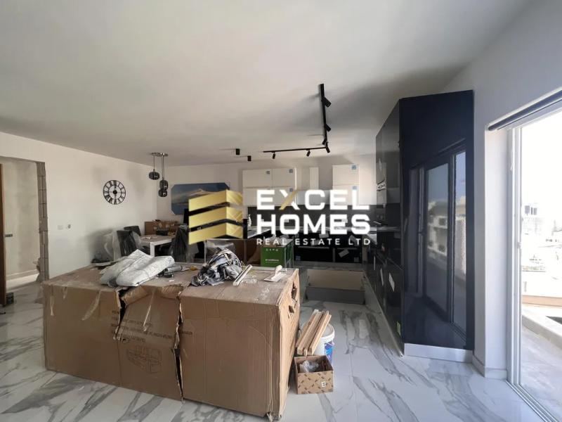 feedimg_d048og61vrmg6XoRP1h