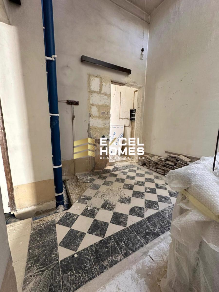 feedimg_dcs4jd4d3ssi9sa1EoA